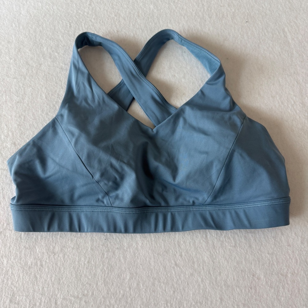 Lululemon Envital Bra V-Neck Cross Back Medium Support Women 12 Blue LW2DD7S